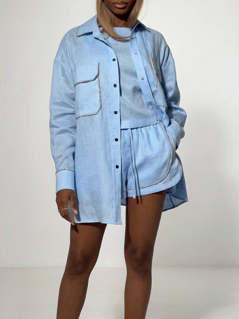 Three-piece Set Featuring A Long-sleeved Linen-cotton Shirt With Stylish Trim, A Camisole, And Shorts.