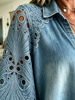 Women's Hollow Embroidery Lace Spliced Denim Loose 3/4 Sleeve Blouse